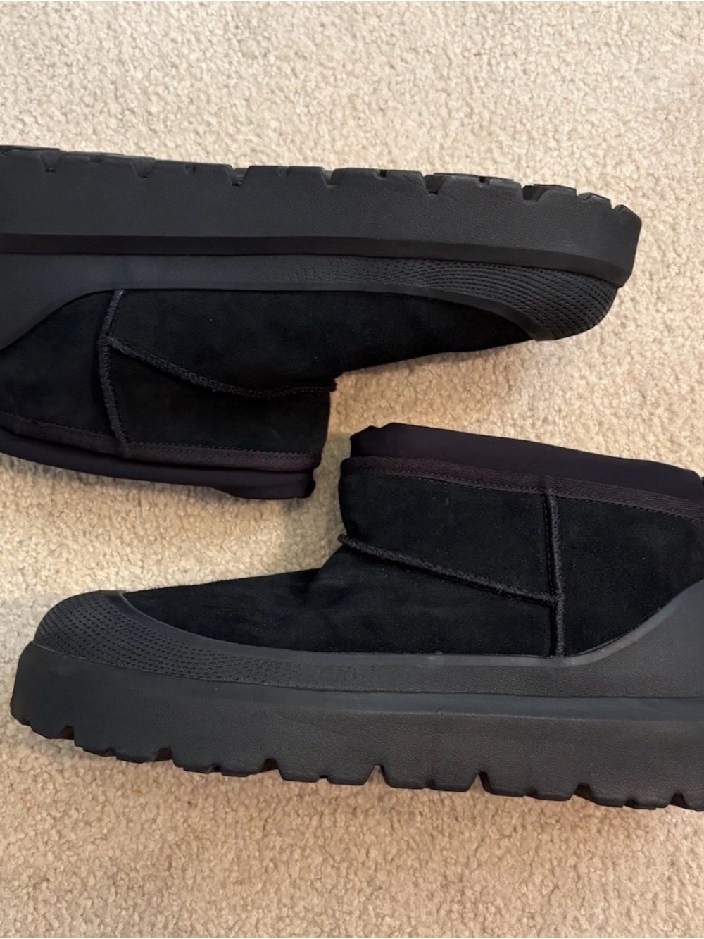 Ugg classic ultra mini men’s black suede ankle boots 1174196 sz14